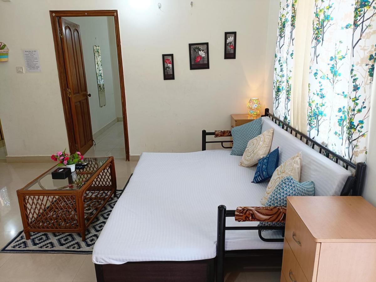 Saldanha Kyle Gardens Apartment Calangute Luaran gambar